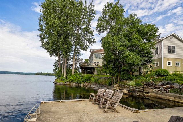 130 Lands End Road, Derby, VT 05829