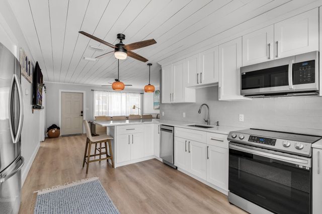 329 3Rd Road, Key Largo, FL 33037