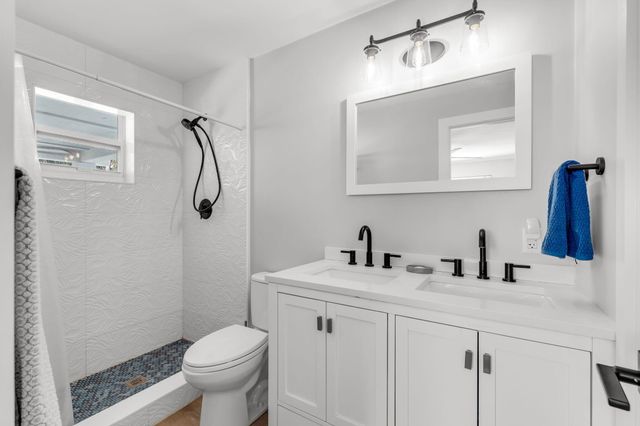 329 3Rd Road, Key Largo, FL 33037