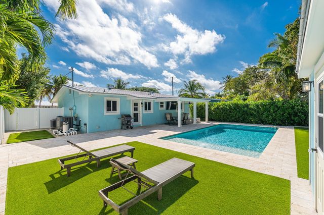 329 3Rd Road, Key Largo, FL 33037