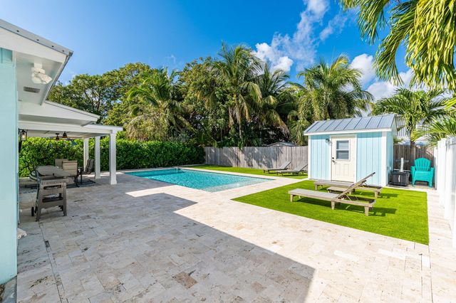 329 3Rd Road, Key Largo, FL 33037