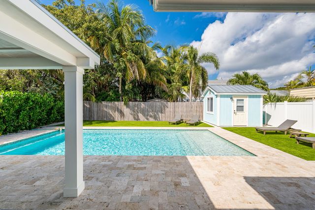 329 3Rd Road, Key Largo, FL 33037