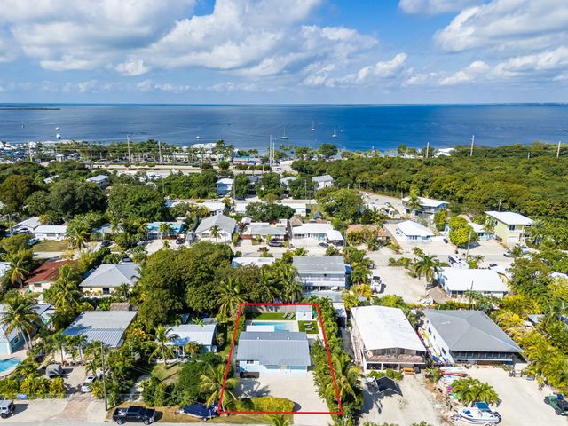 329 3Rd Road, Key Largo, FL 33037