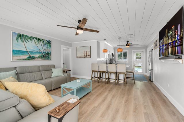 329 3Rd Road, Key Largo, FL 33037