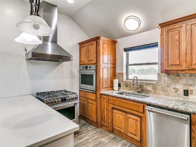2801 S Peebly Road, Choctaw, OK 73020