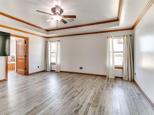 2801 S Peebly Road, Choctaw, OK 73020