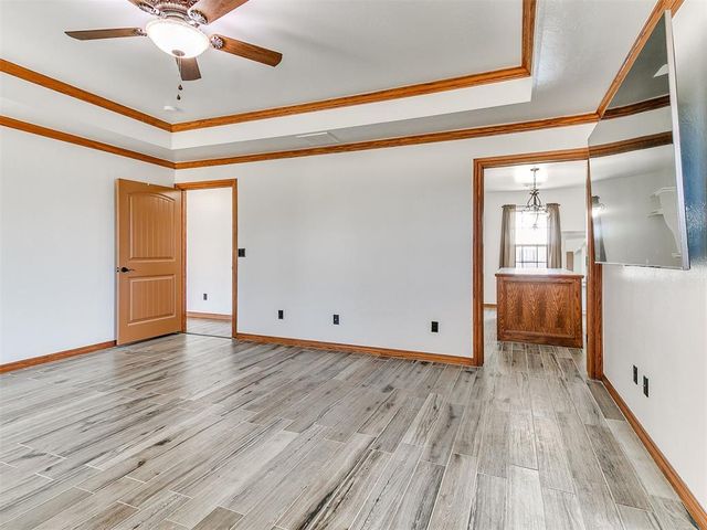 2801 S Peebly Road, Choctaw, OK 73020