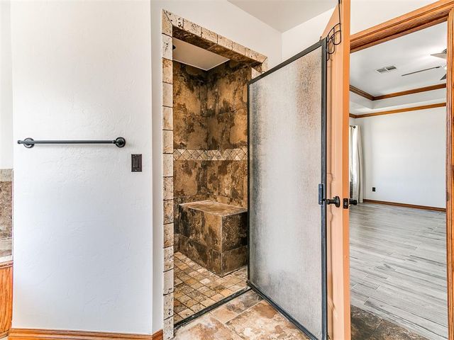 2801 S Peebly Road, Choctaw, OK 73020