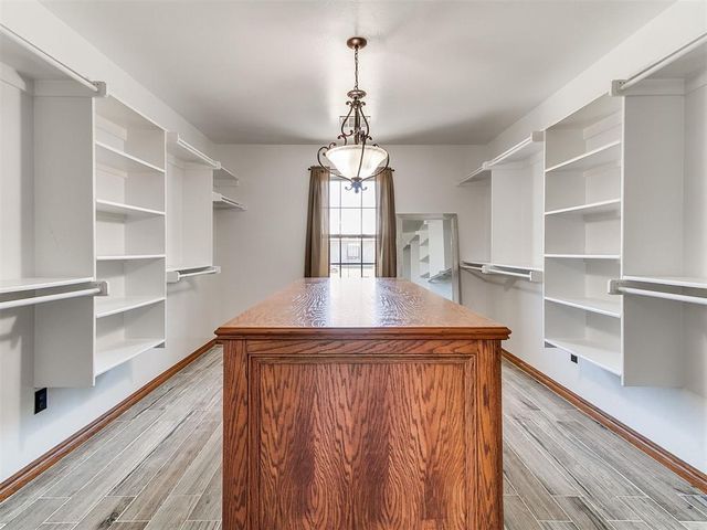 2801 S Peebly Road, Choctaw, OK 73020