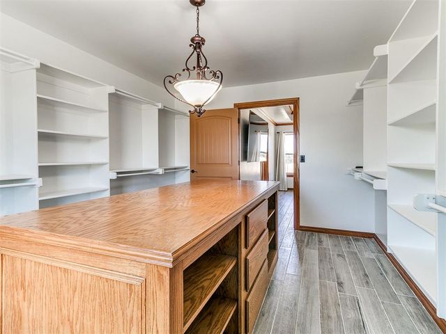 2801 S Peebly Road, Choctaw, OK 73020