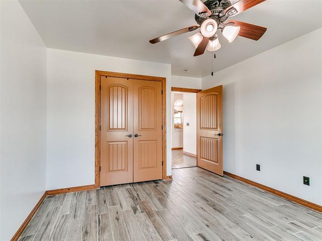 2801 S Peebly Road, Choctaw, OK 73020
