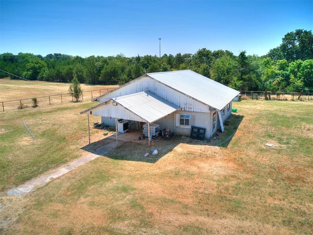 2801 S Peebly Road, Choctaw, OK 73020