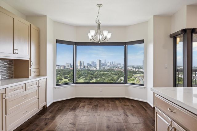2001 Holcombe Boulevard 2104, Houston, TX 77030