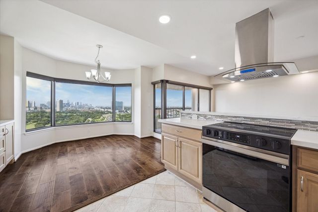 2001 Holcombe Boulevard 2104, Houston, TX 77030