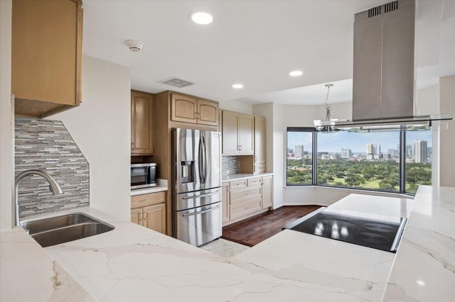 2001 Holcombe Boulevard 2104, Houston, TX 77030