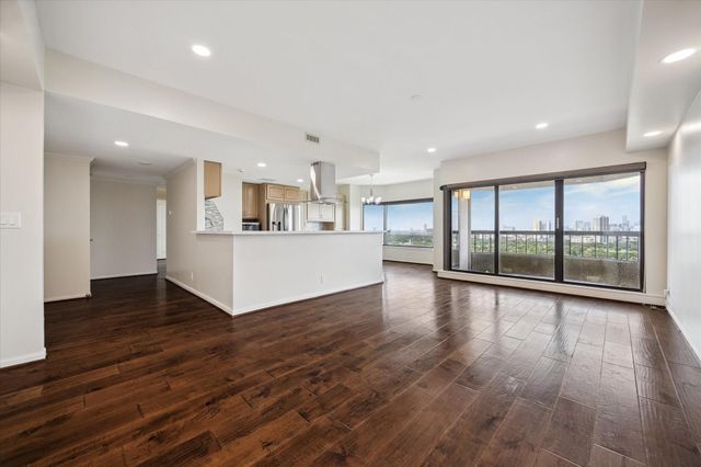 2001 Holcombe Boulevard 2104, Houston, TX 77030