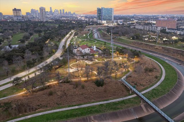 2001 Holcombe Boulevard 2104, Houston, TX 77030