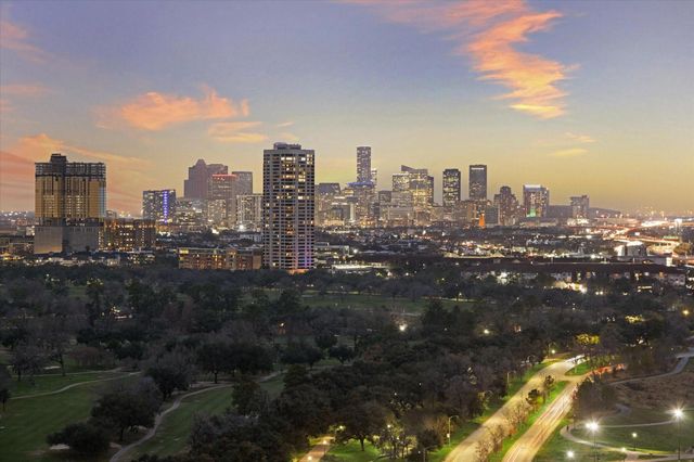 2001 Holcombe Boulevard 2104, Houston, TX 77030