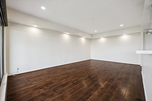 2001 Holcombe Boulevard 2104, Houston, TX 77030
