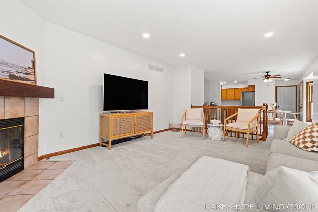 1065 Superior Court, Holland, MI 49424