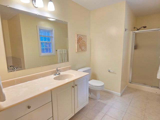 3 Blueberry Hill Ln, Ashland, MA 01721