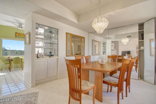 784 E Camino Diestro, Oro Valley, AZ 85704