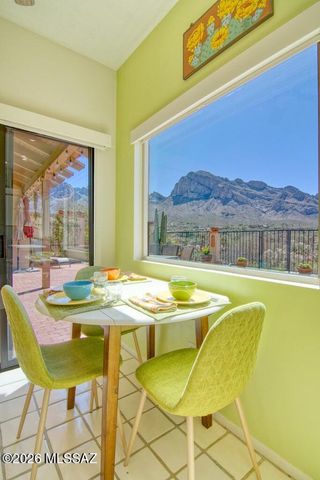 784 E Camino Diestro, Oro Valley, AZ 85704