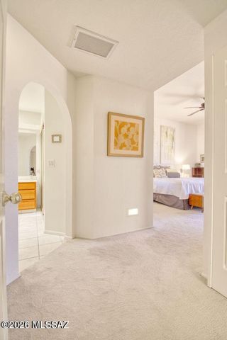 784 E Camino Diestro, Oro Valley, AZ 85704