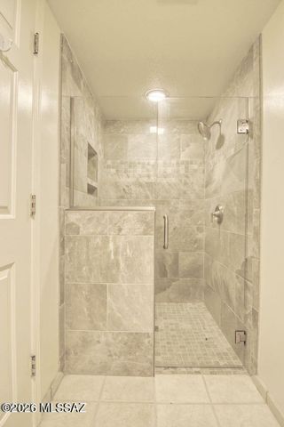 784 E Camino Diestro, Oro Valley, AZ 85704