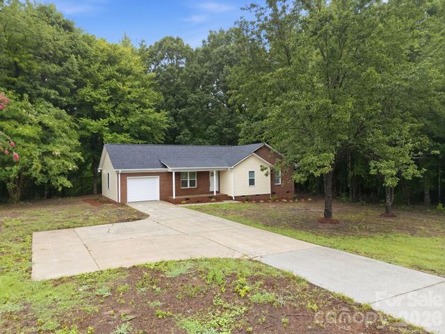 160 Birchwood Drive, Salisbury, NC 28146