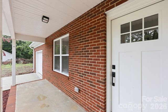 160 Birchwood Drive, Salisbury, NC 28146