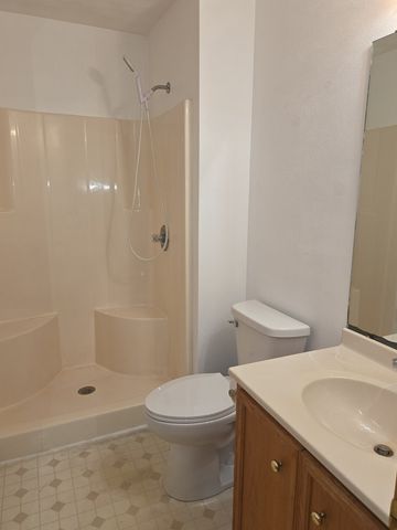 5836 LONGEST Drive, South Beloit, IL 61080