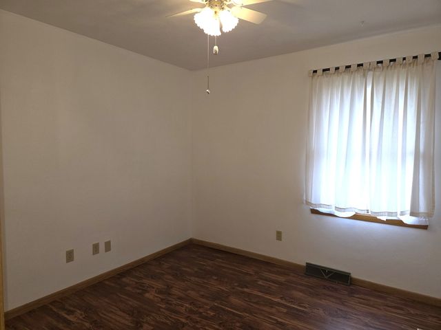 5836 LONGEST Drive, South Beloit, IL 61080