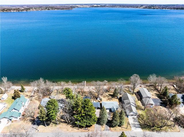 1011 Burgs Park Drive, Shell Lake, WI 54871