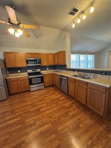 112 Starlight Drive, Forney, TX 75126
