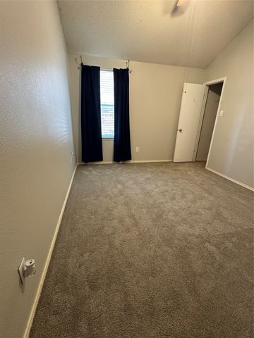 112 Starlight Drive, Forney, TX 75126