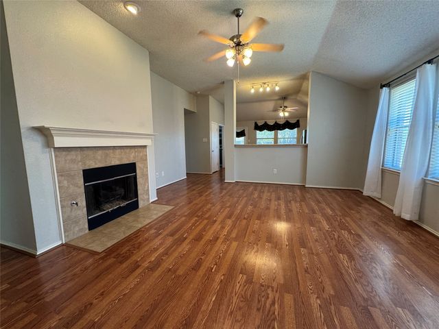 112 Starlight Drive, Forney, TX 75126