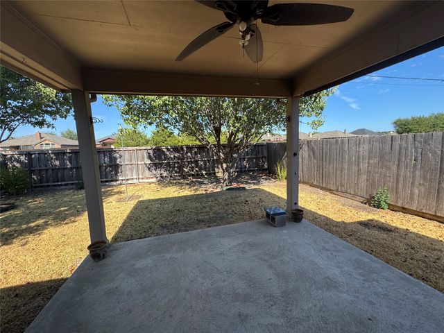112 Starlight Drive, Forney, TX 75126