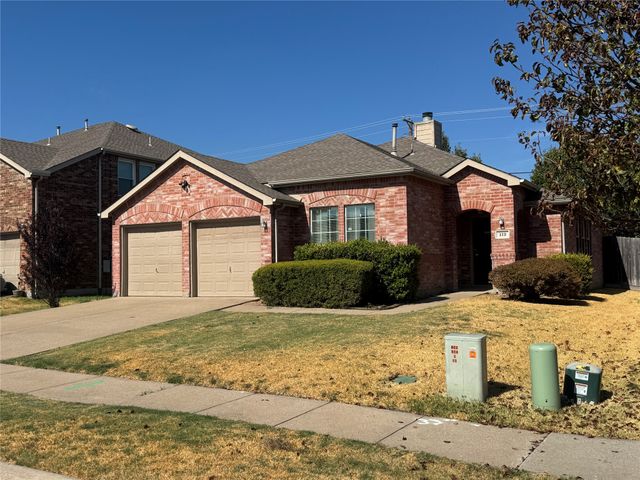 112 Starlight Drive, Forney, TX 75126