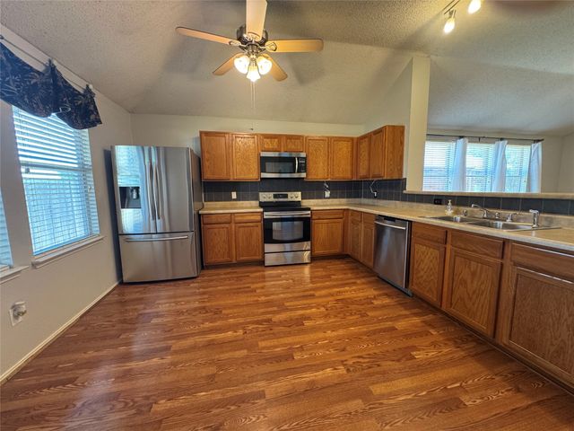 112 Starlight Drive, Forney, TX 75126