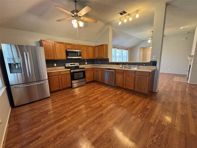 112 Starlight Drive, Forney, TX 75126
