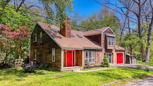49 Morton Avenue, Monroe, NJ 08831