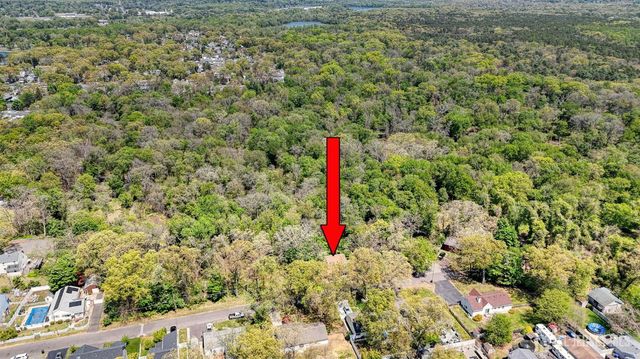 49 Morton Avenue, Monroe, NJ 08831