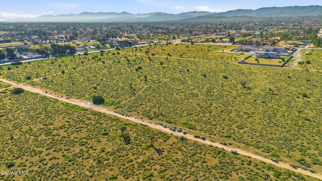 Vic 30th Stw, Lancaster, CA 93536