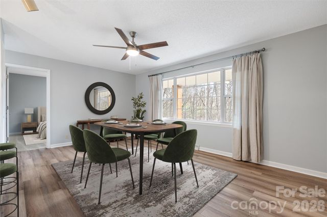 177 Country Road, Brevard, NC 28712