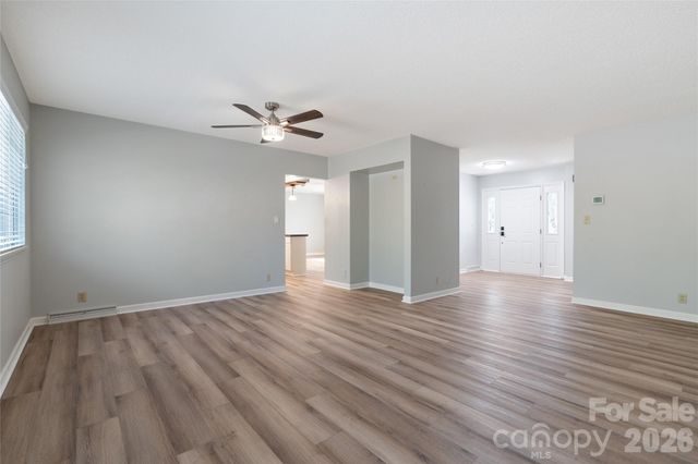 177 Country Road, Brevard, NC 28712