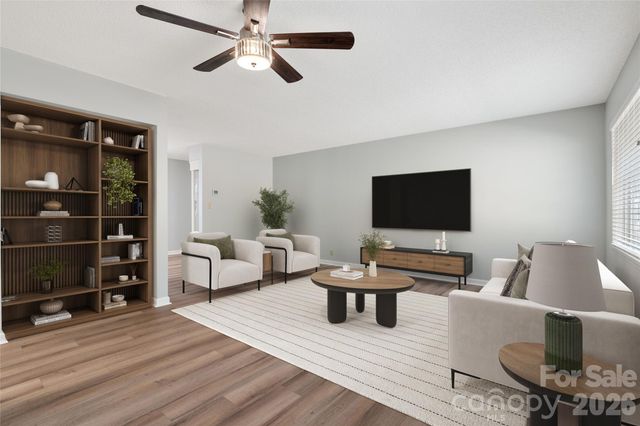 177 Country Road, Brevard, NC 28712