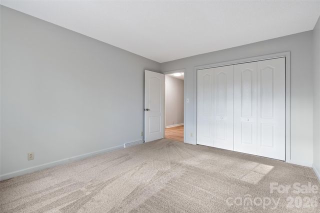 177 Country Road, Brevard, NC 28712