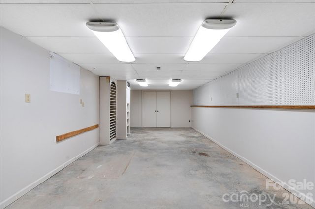 177 Country Road, Brevard, NC 28712