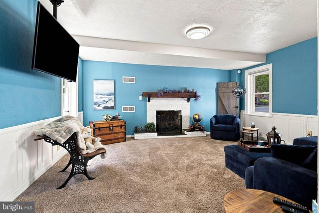 535 S 9TH ST, Columbia, PA 17512
